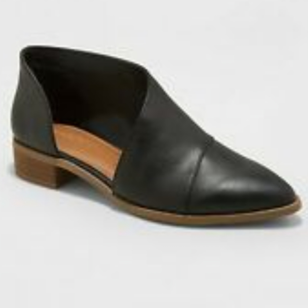 Women's Wenda Cut Out Bootie - Universal Thread Black 9.5